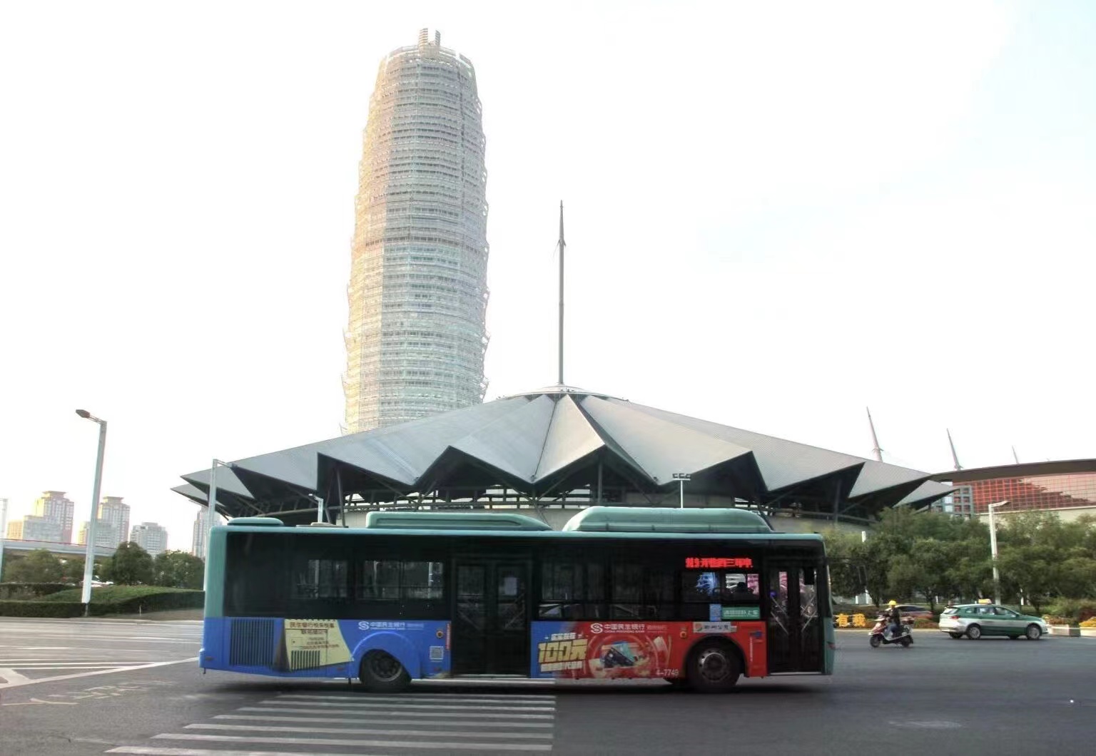 中國民生銀行公交車廣告